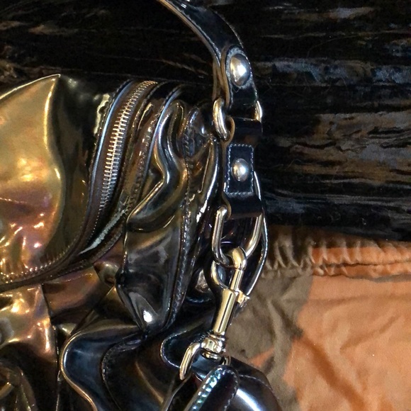 Gucci Icon Bit Black Iridescent Patent Bag - Picture 4 of 7